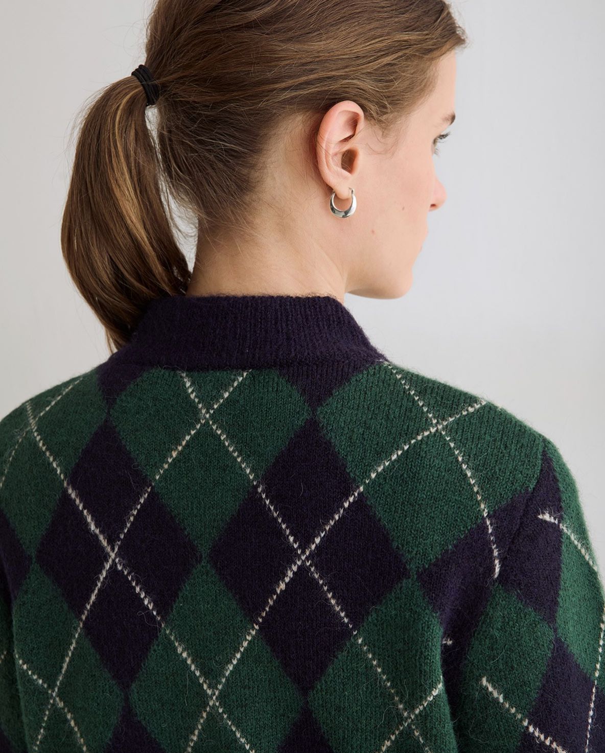 Yerse Diamond Zip-Up Cardigan