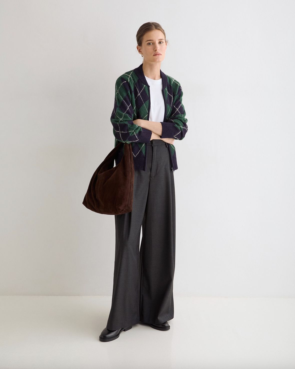 Yerse Diamond Zip-Up Cardigan