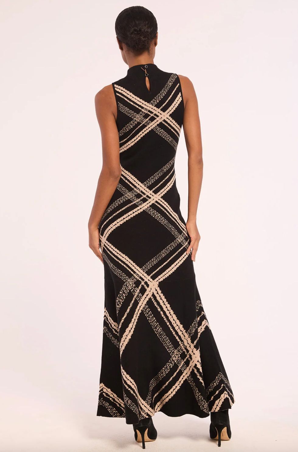Misa Anara Dress
