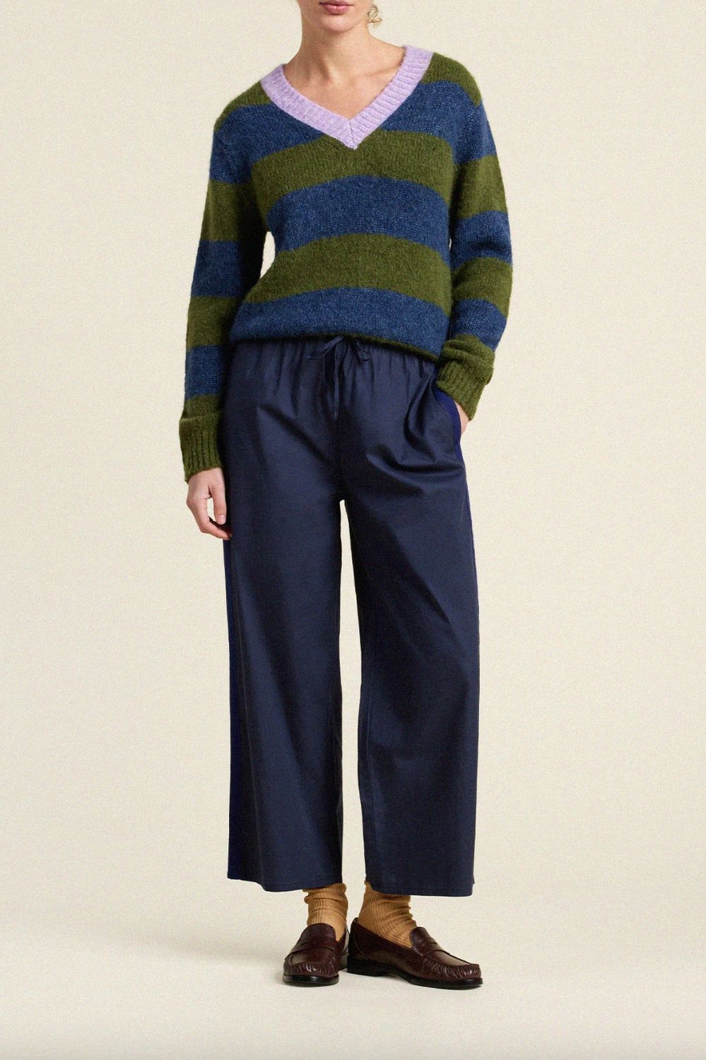 Trovata Chalet V-Neck Stripe Sweater