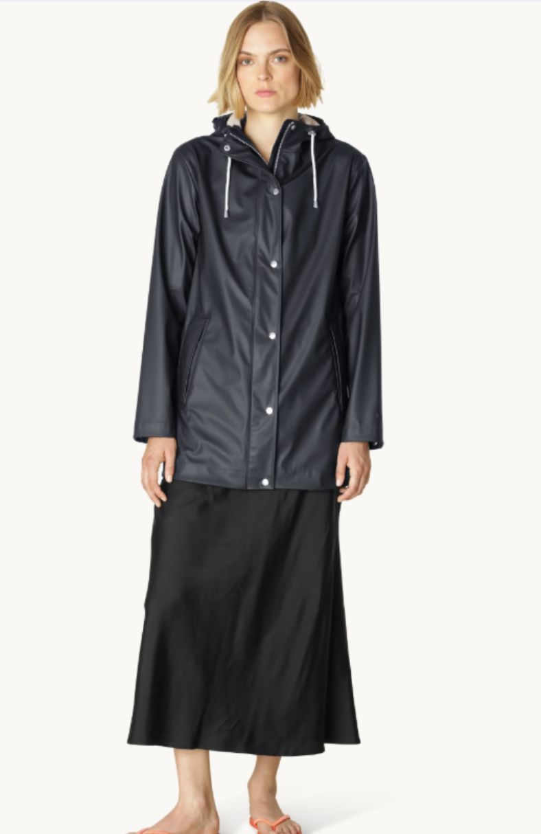 Ilse Jacobsen Raincoat in Dark Indigo