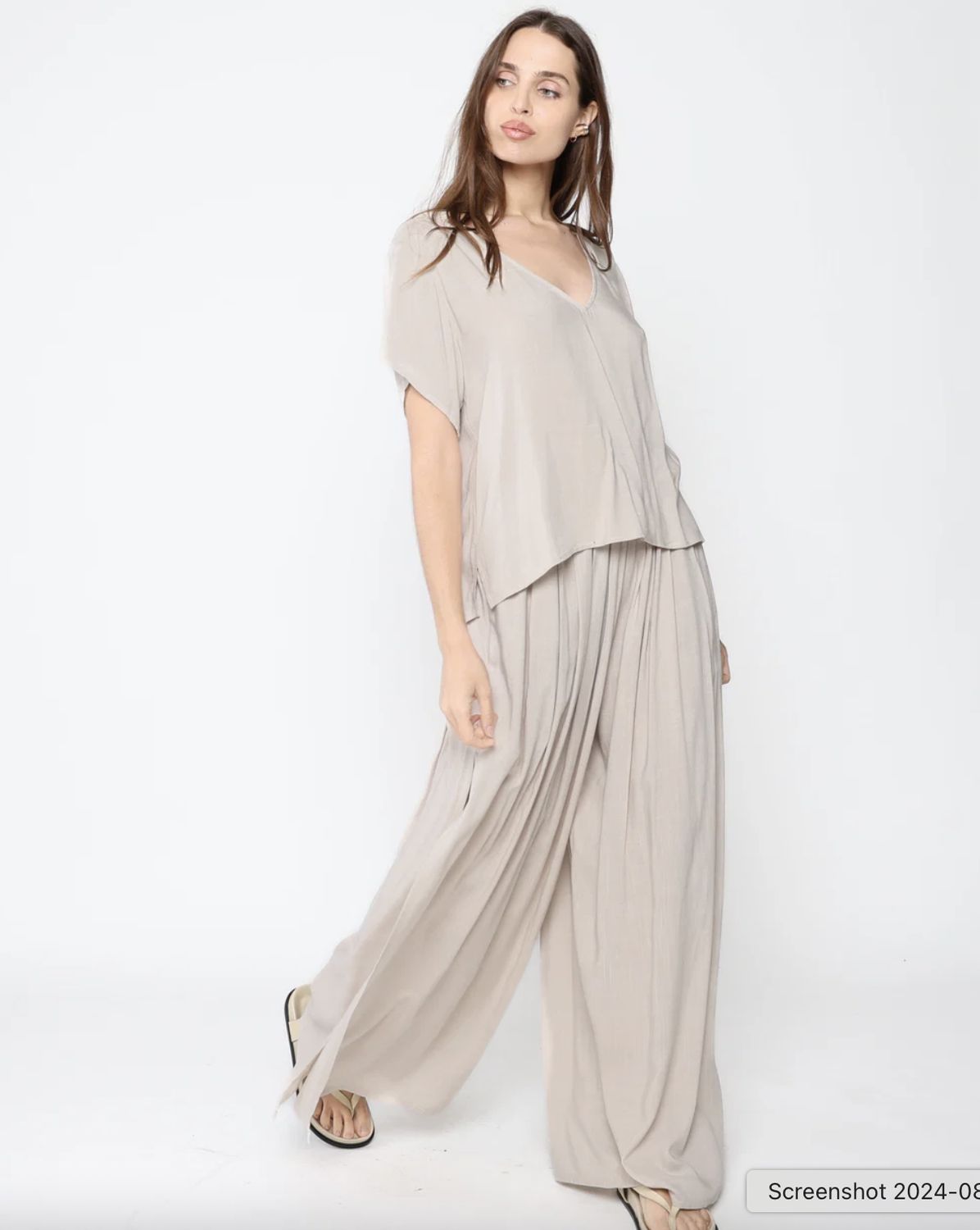 Ripley Rader Linen Everyday V-Neck