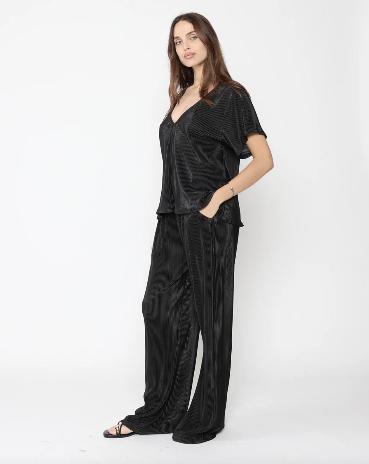 Ripley Rader Micropleat Everyday V-Neck Top