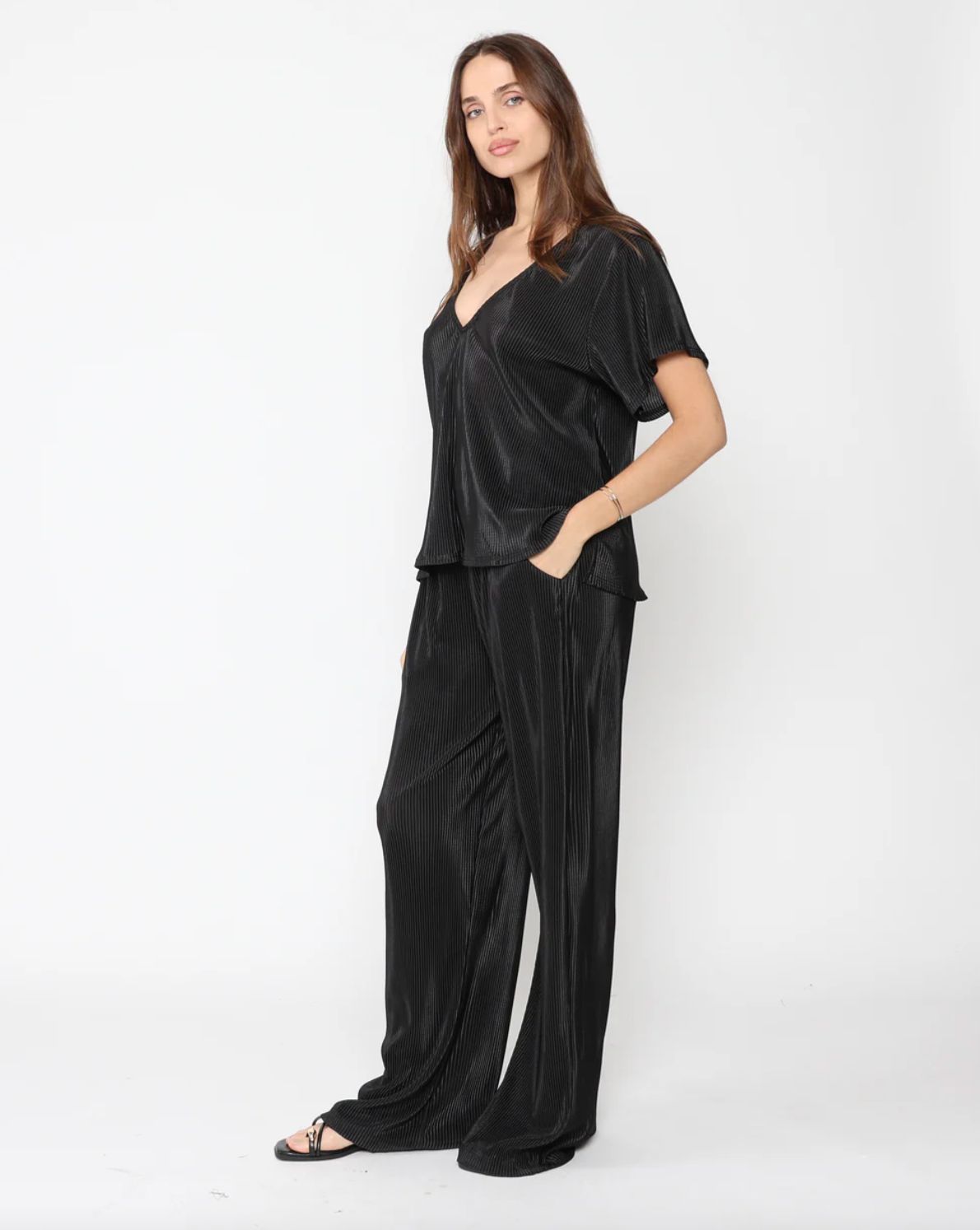 Ripley Rader Micropleat Everyday V-Neck Top
