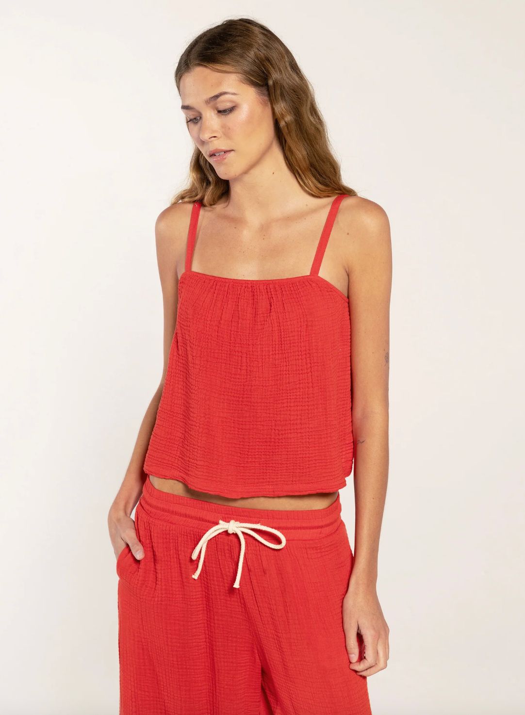 Caydn Leo Cami Top in Cherry