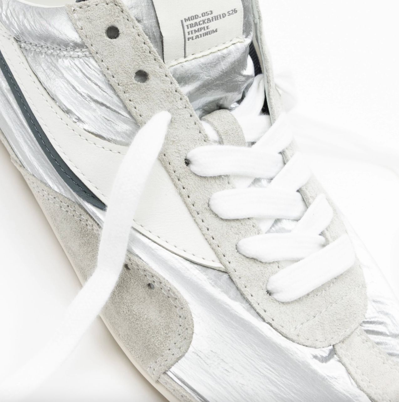 Oncept Temple Platinum Sneaker