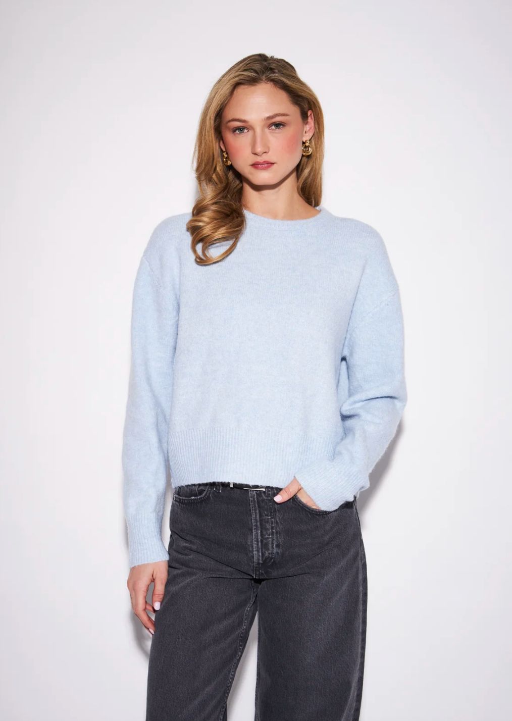 John &amp; Jenn Wilfred Sweater in Sky