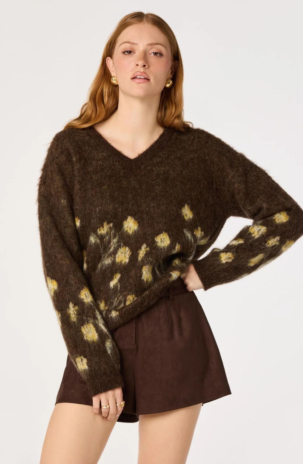 ASTR Bowie Brushed Floral V-Neck Sweater