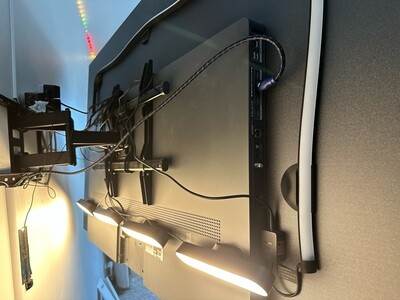 Adhesive TV mount for the Philips Hue Play Bar