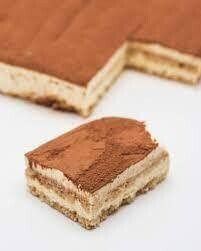 Tiramisu Cake Rectangle 30 x 20 cm