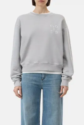 closed - Sweater
