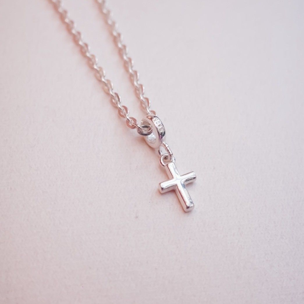 純銀迷你十字架項鍊