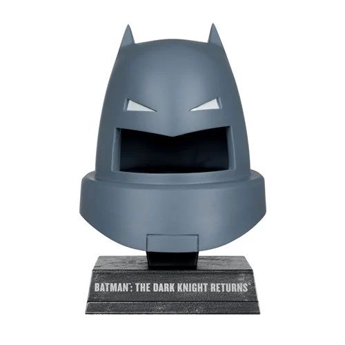 Armored Batman Cowl (The Dark Knight Returns) 1:3 Scale Prop Replica