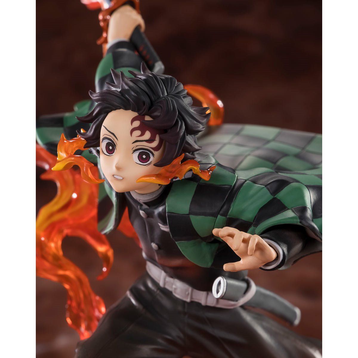 Demon Slayer: Kimetsu No Yaiba Tanjiro Kamado Kyojuro Rengoku's Sword Guard Version FiguartsZERO Statue