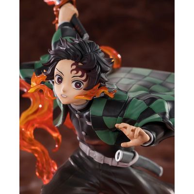 Demon Slayer: Kimetsu No Yaiba Tanjiro Kamado Kyojuro Rengoku's Sword Guard Version FiguartsZERO Statue