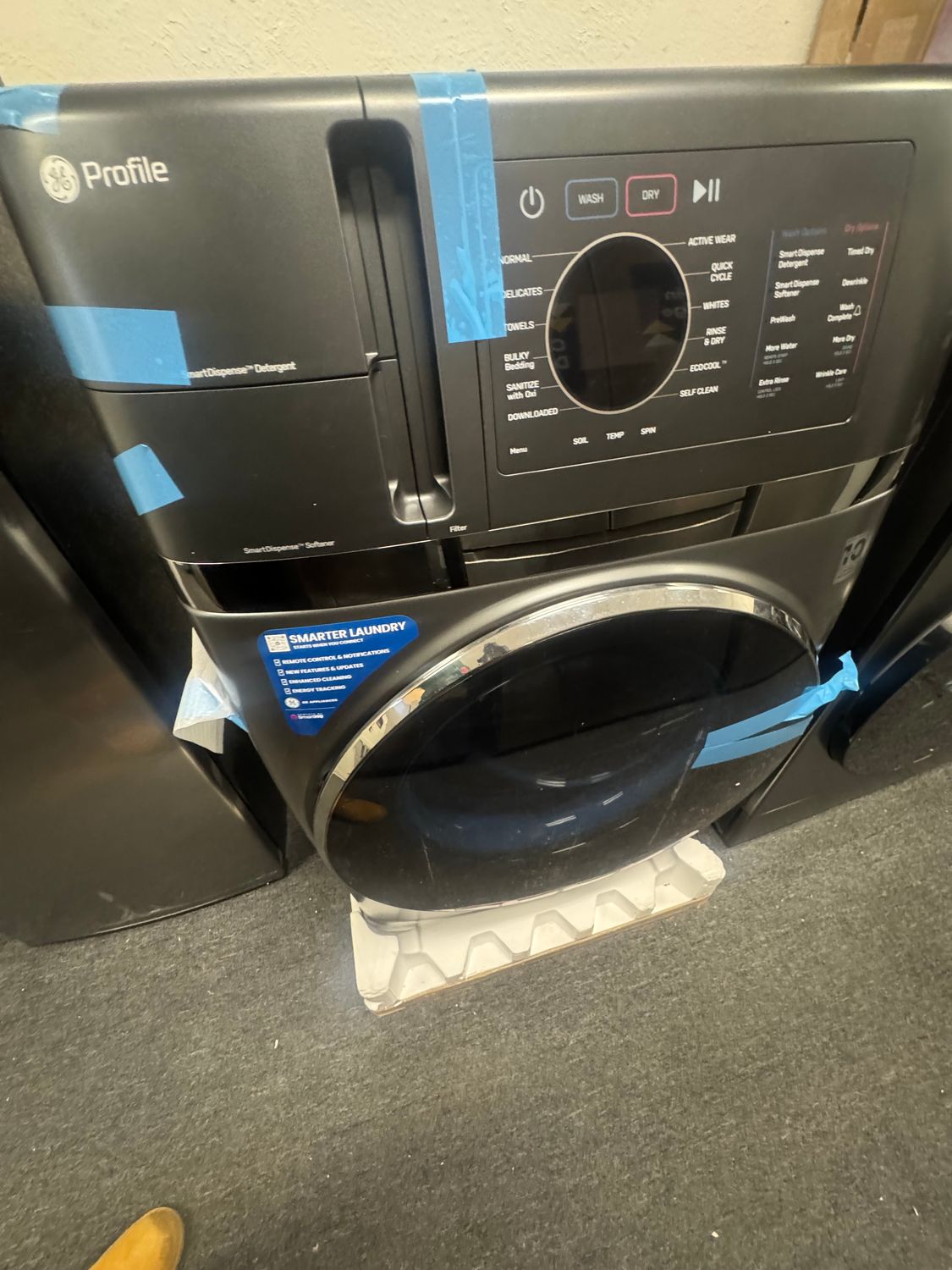 GE profile 28” 2 in 1 washer/Dryer