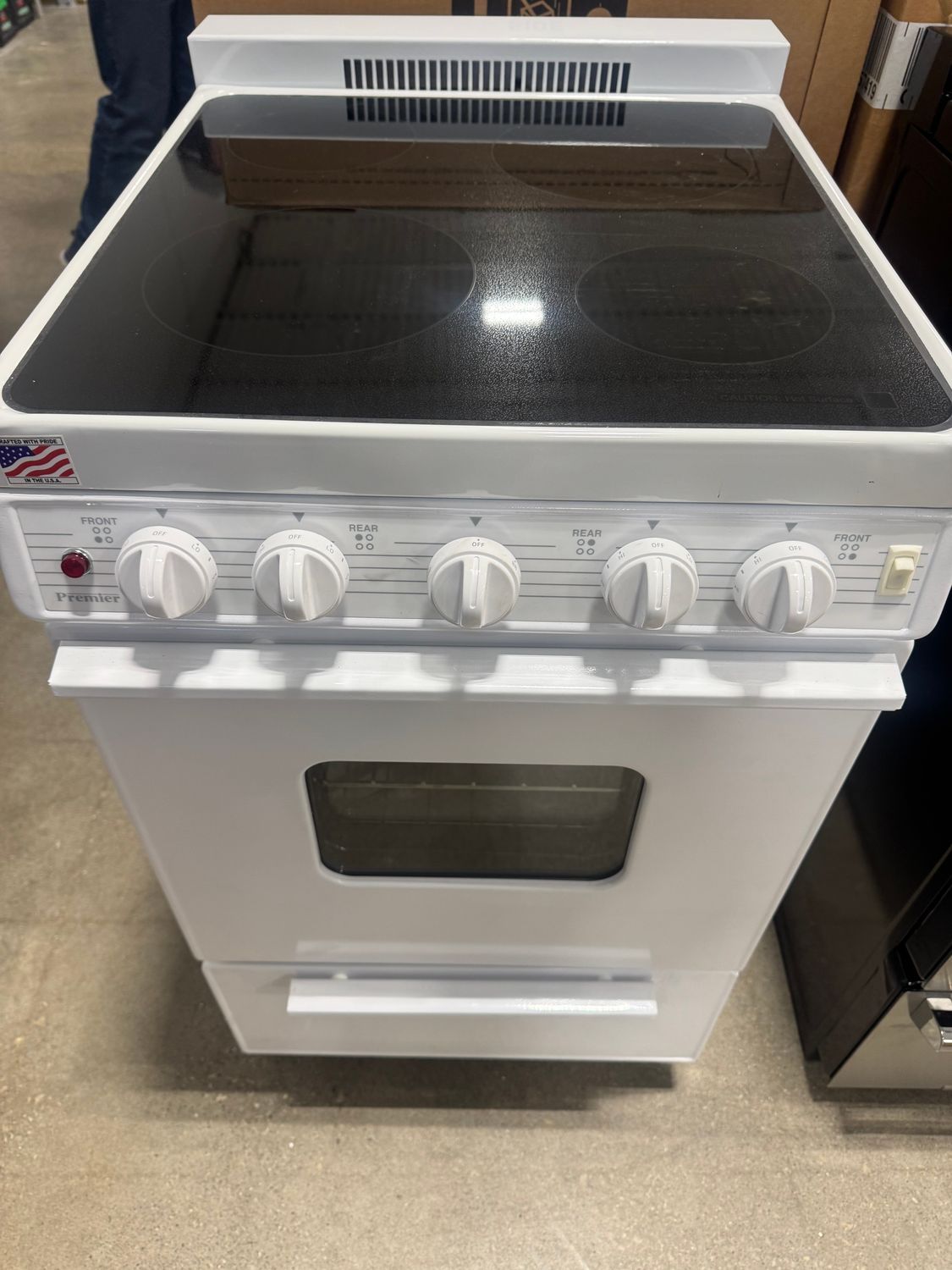 Premier 20” Smoothtop Electric  Range