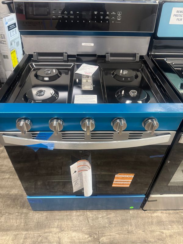 Whirlpool 30 Whirlpool 30" Smart Gas Range