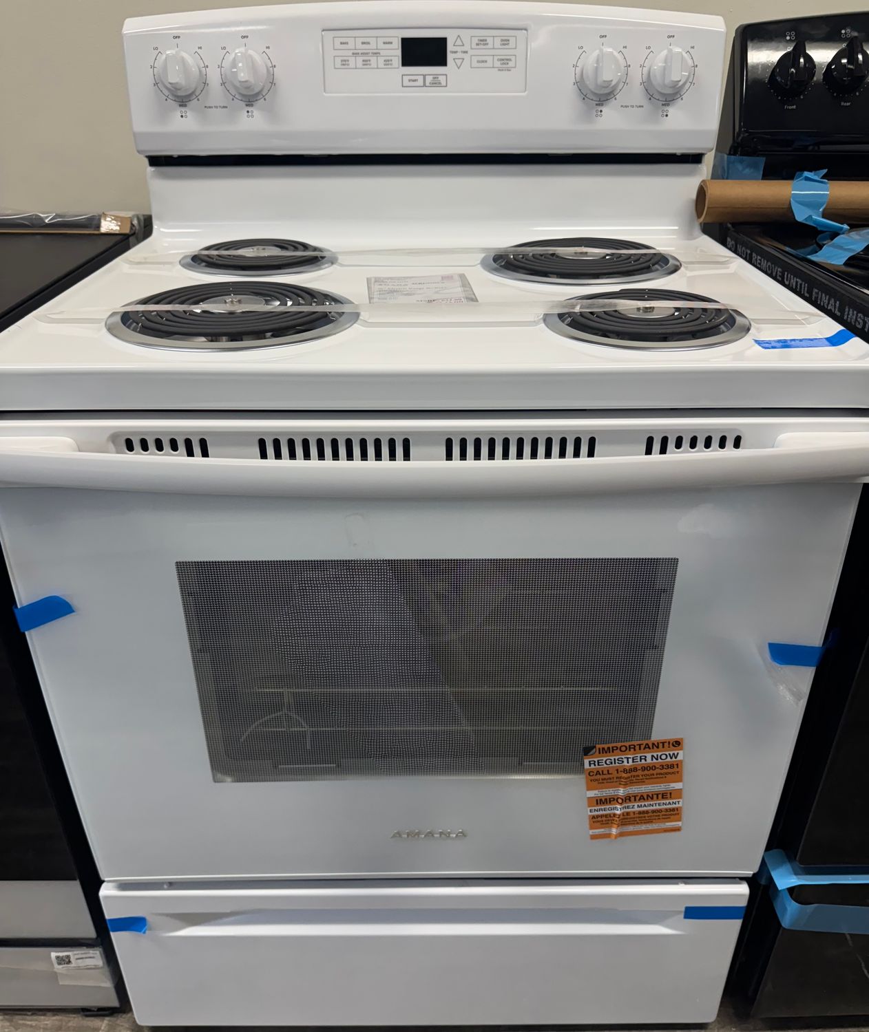 Amana 30" Electric Range W/ Bake