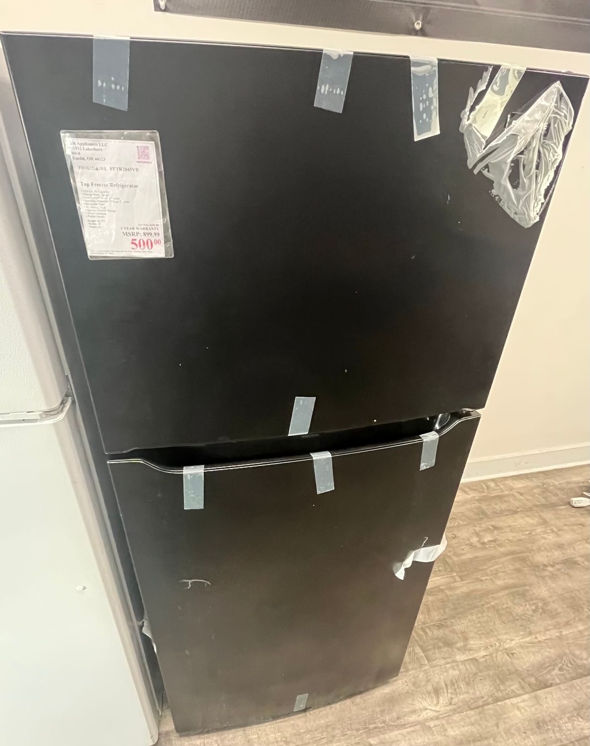 Frigidaire Top Freezer Refrigerator