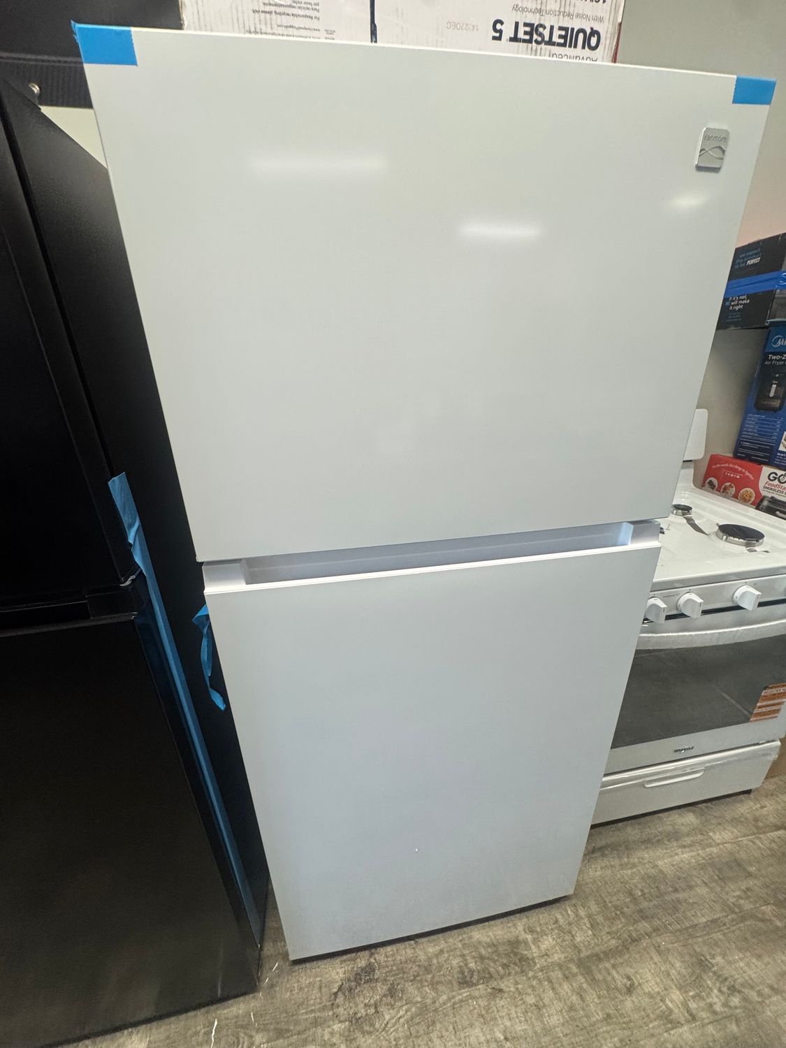 Kenmore 30" Top Freezer Refrigerator