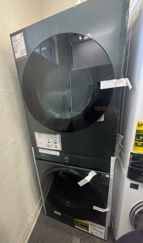 Samsung Bespoke 27 Samsung Bespoke 27" Electric Laundry Hub