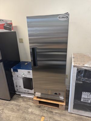 Koolmore 25 Koolmore 25" Commercial Refrigerator