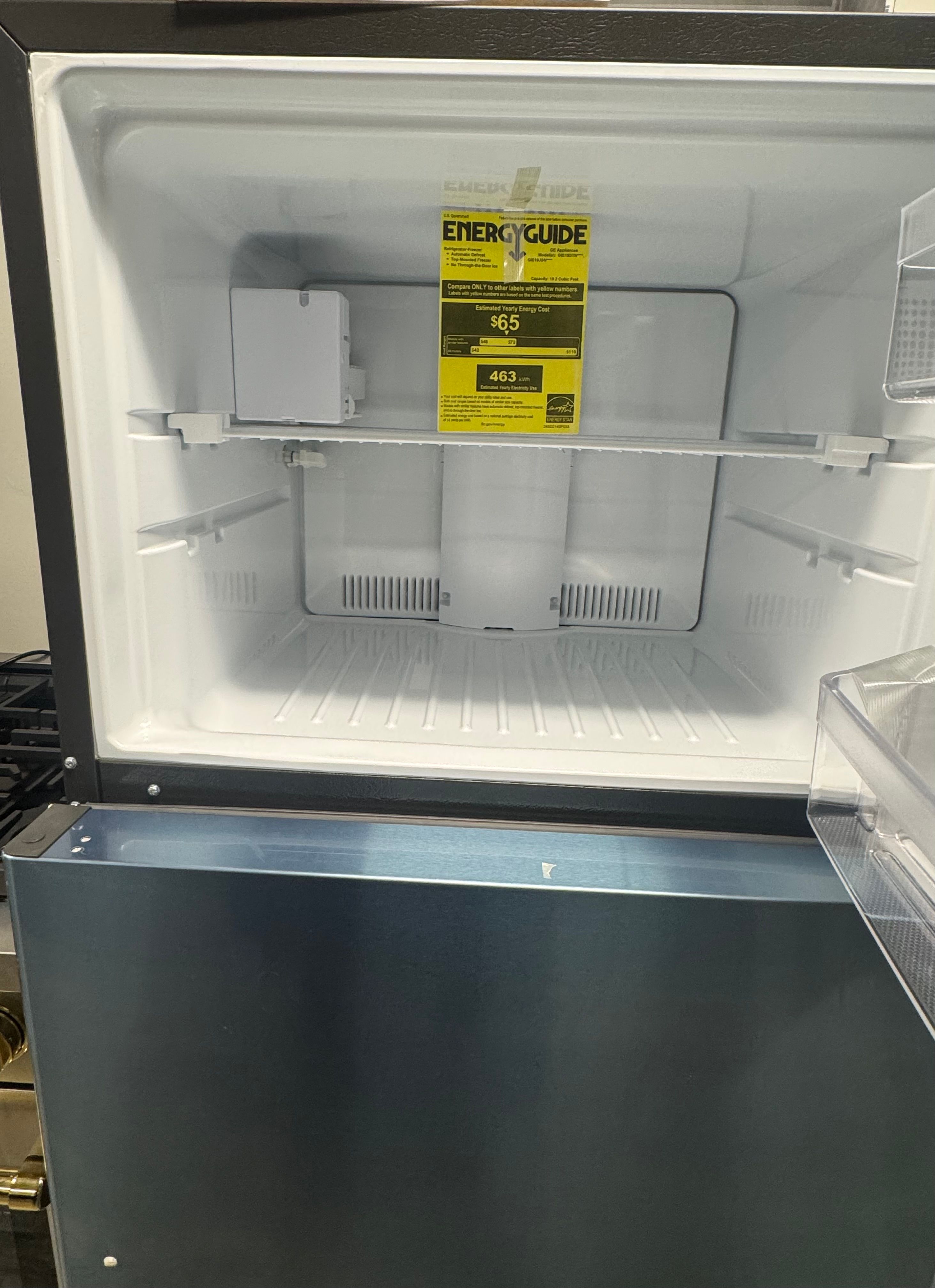 GE 19.2 Cu. Ft. Top Freezer