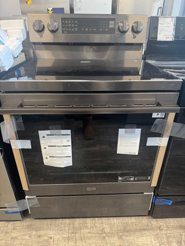 LG 30" Smart Electric Range