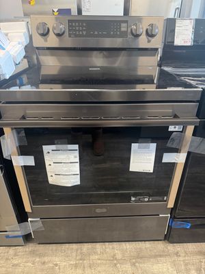 LG 30 LG 30" Smart Electric Range