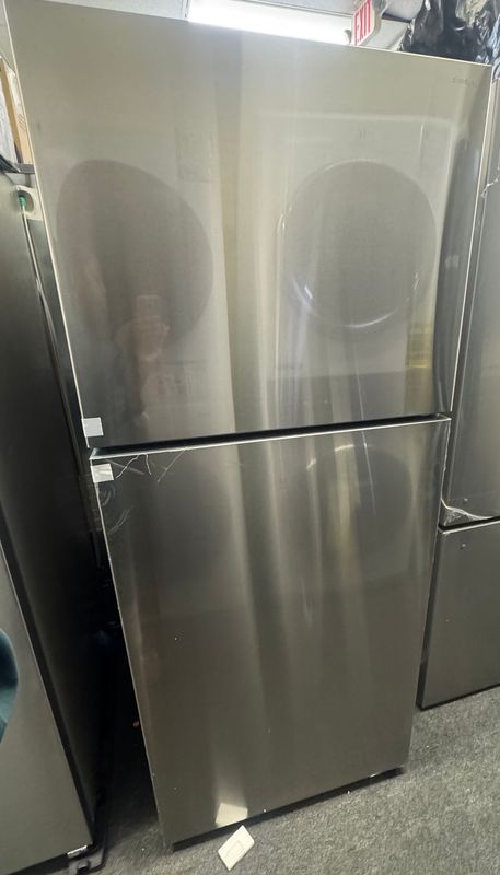 Samsung 18 Cu. Ft. Top Freezer