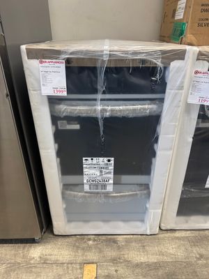 Frigidaire 24 Frigidaire 24" Single Gas Wall Oven