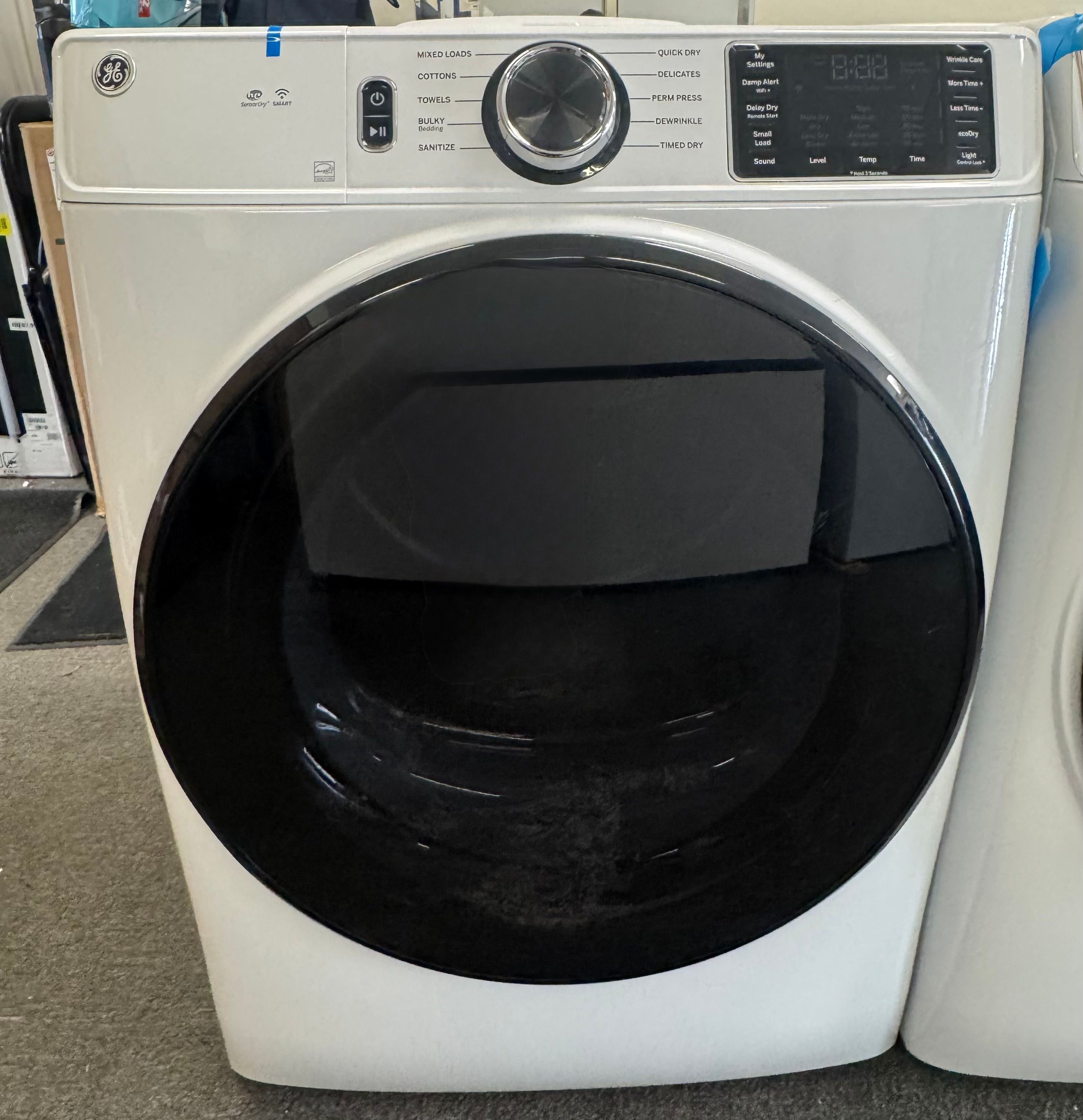 GE Front Load Washer/Electric Dryer