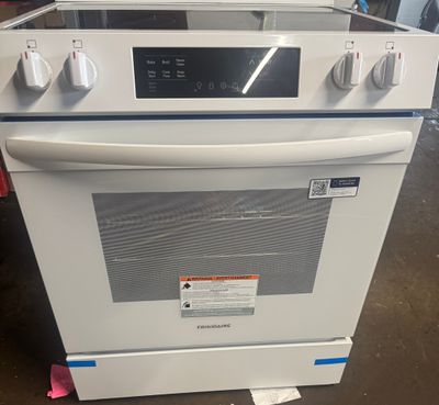 Frigidaire 30 Frigidaire 30" Front Control Electric Range