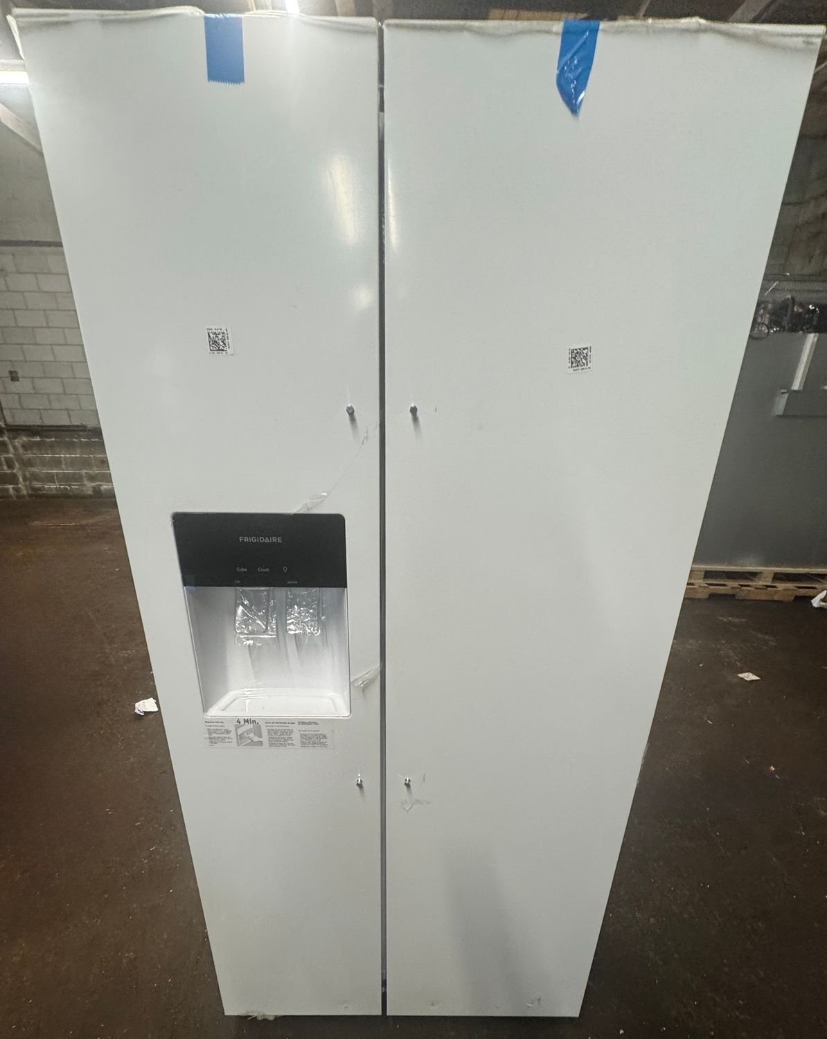 Frigidaire 33 Frigidaire 33" Side By Side Refrigerator