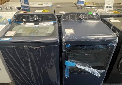 GE Profile 5.3 Cu. Ft Top Load Washer/Gas Dryer