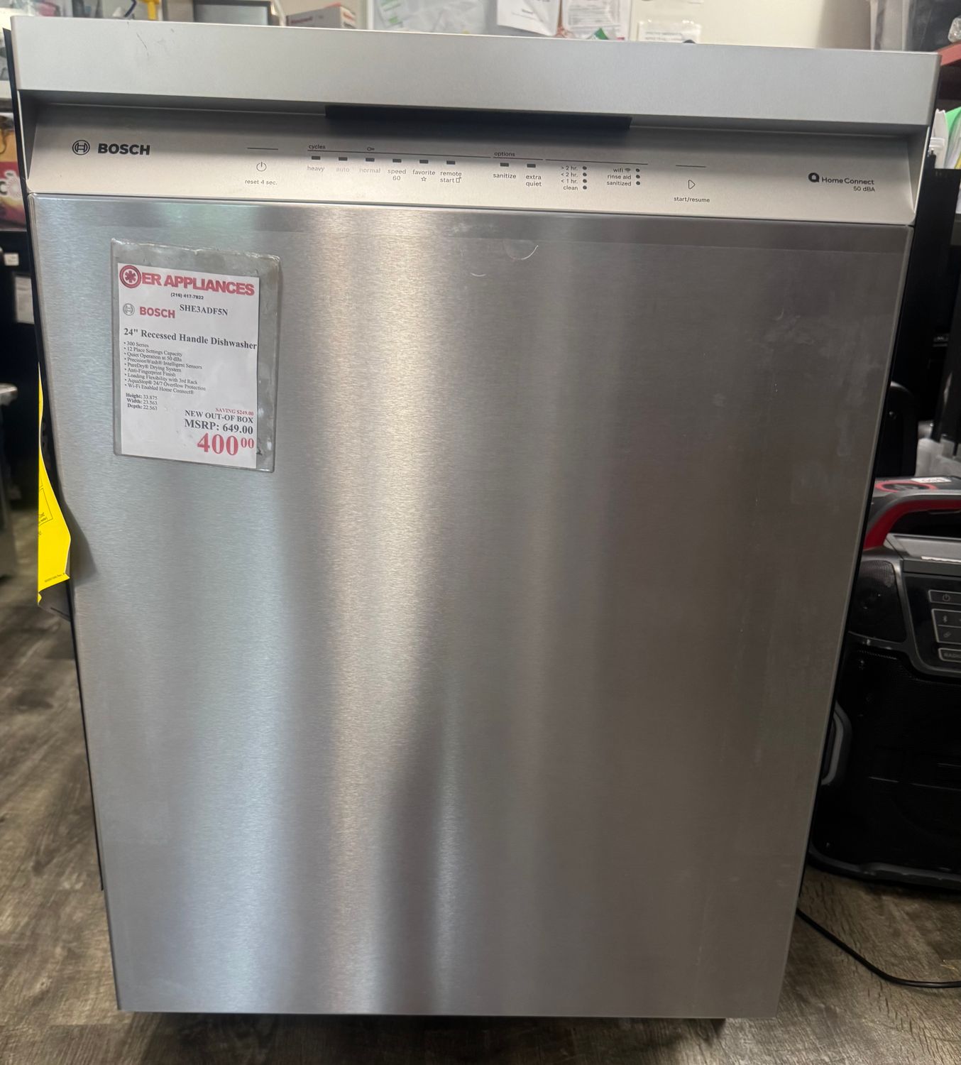 Bosch 24 Bosch 24" Recessed Handle Dishwasher