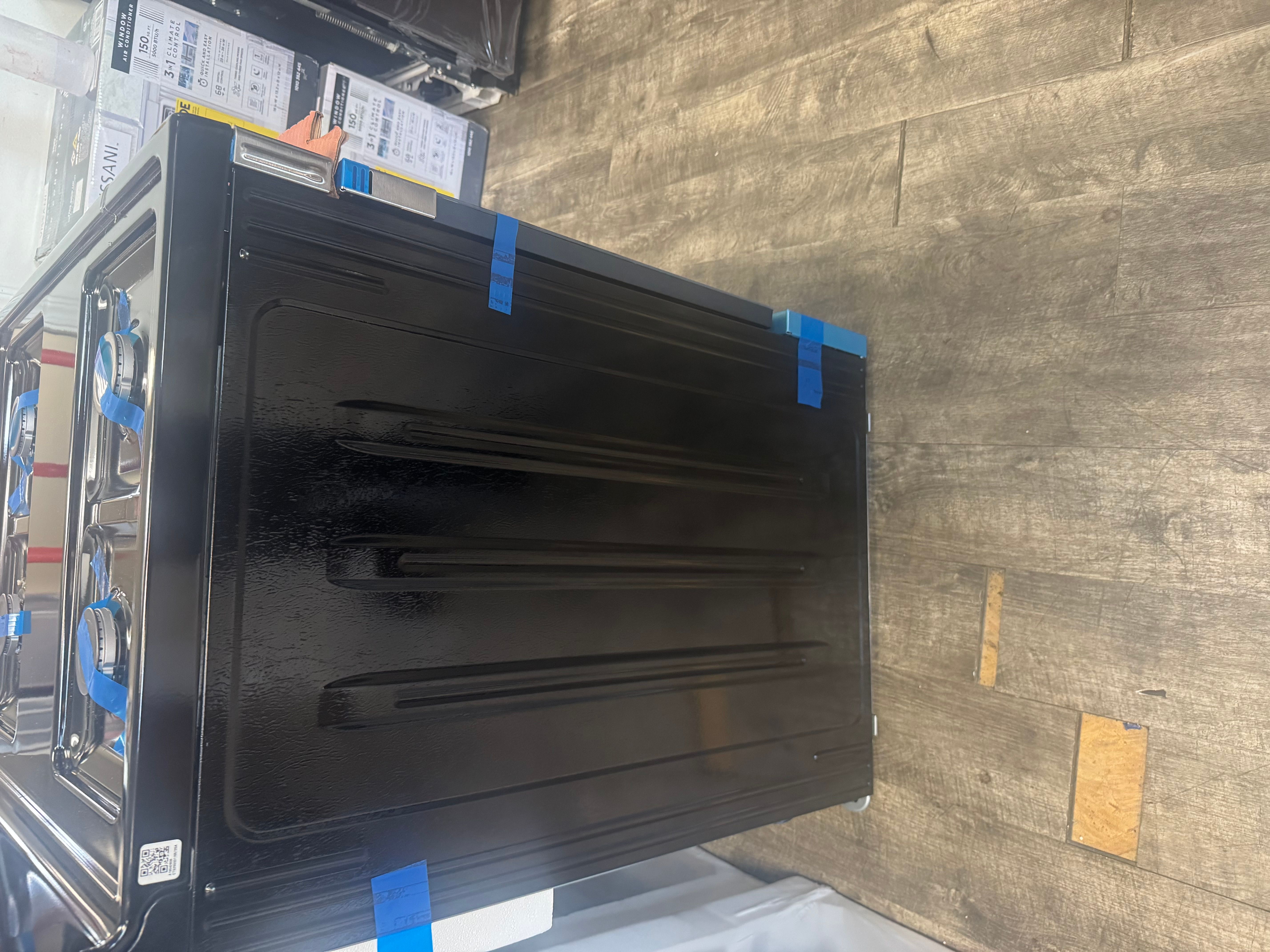 Frigidaire 30” Gas Range New open box