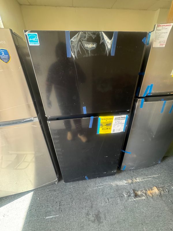 Whirlpool 30” Top Freezer Black New Whirlpool 30” Top Freezer Black New