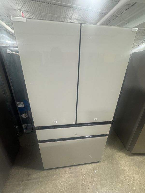 Samsung Bespoke AI Counter-Depth French Door Refrigerator Samsung Bespoke AI Counter-Depth French Door Refrigerator