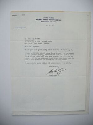 1973 DIXY LEE RAY ATOMIC ENERGY COMMISSION CHAIRWOMAN AUTOGRAPHED LETTER