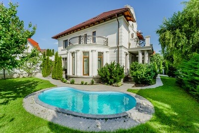 Vânzare casa cu euroreparație strada Miorița