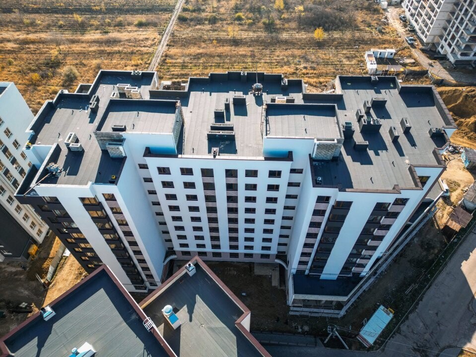 Vânzare apartament cu 1 cameră + living, bloc nou, Durlești.
