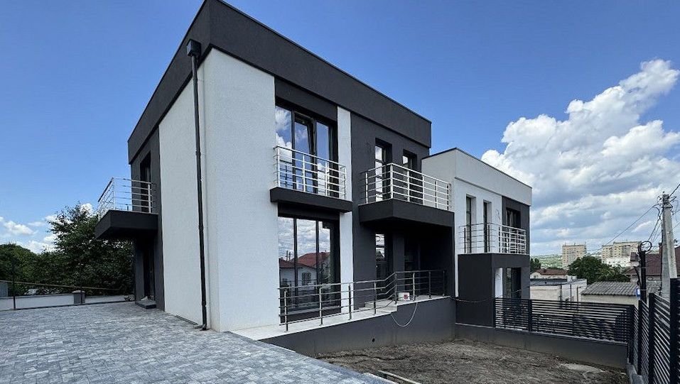 Duplex amplasat în sectorul Sculeanca, str. Milano!