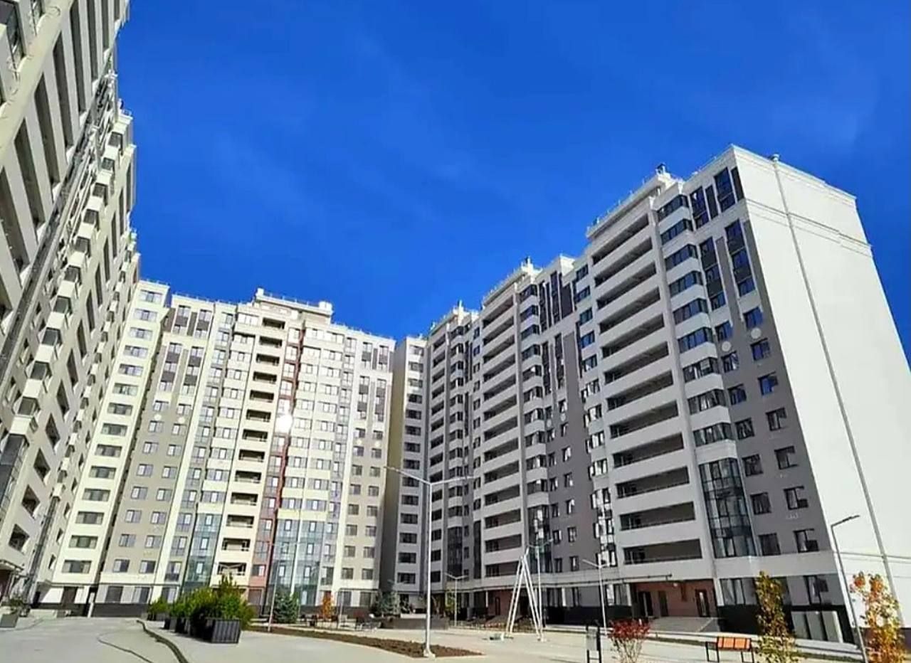 ​Apartament 3 camere 100m2 ,  Varianta Albă , Buiucani - V.Lupu.