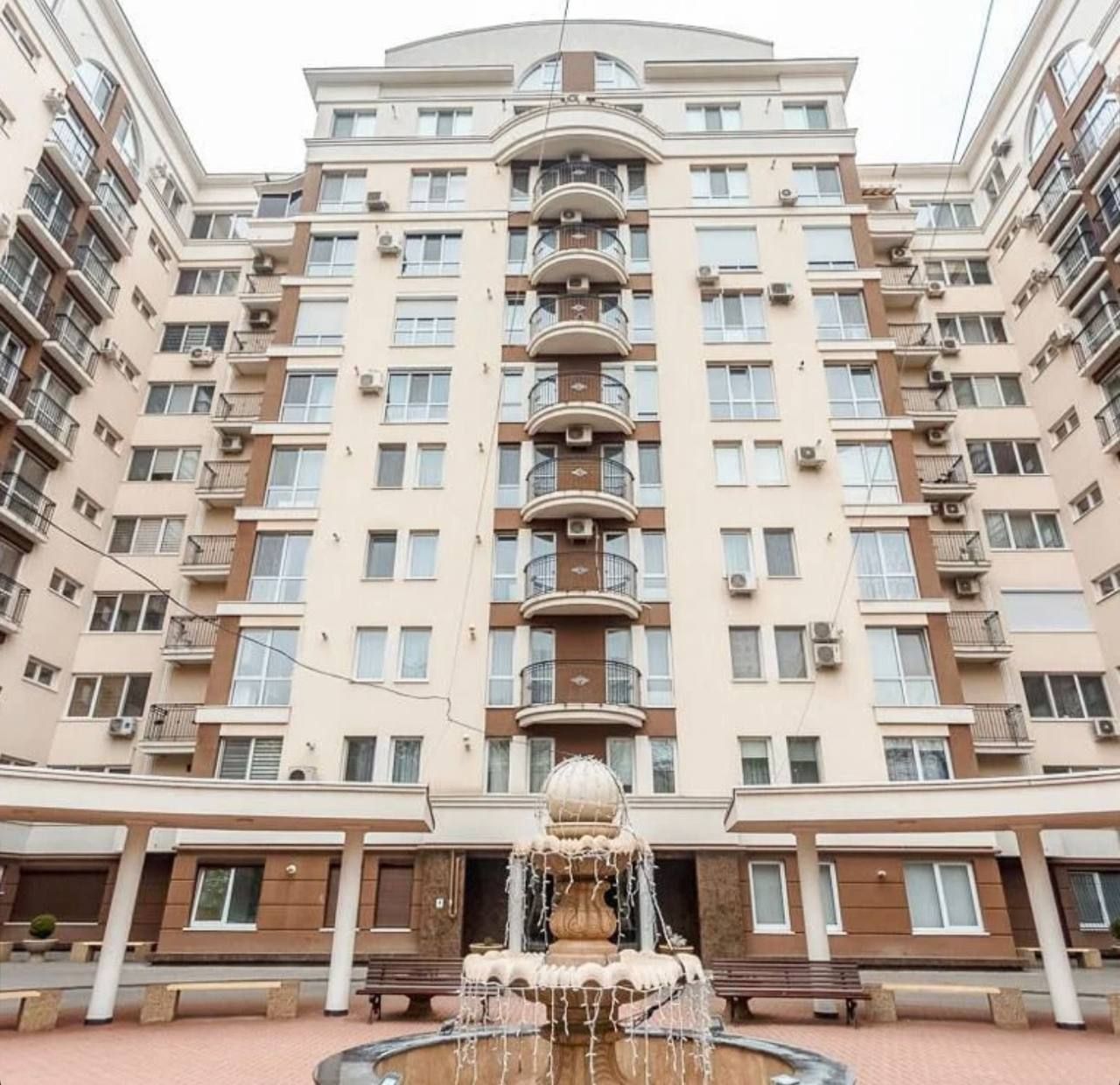 ​Apartament 2 camere 72 m2 ,  Botanica  .
