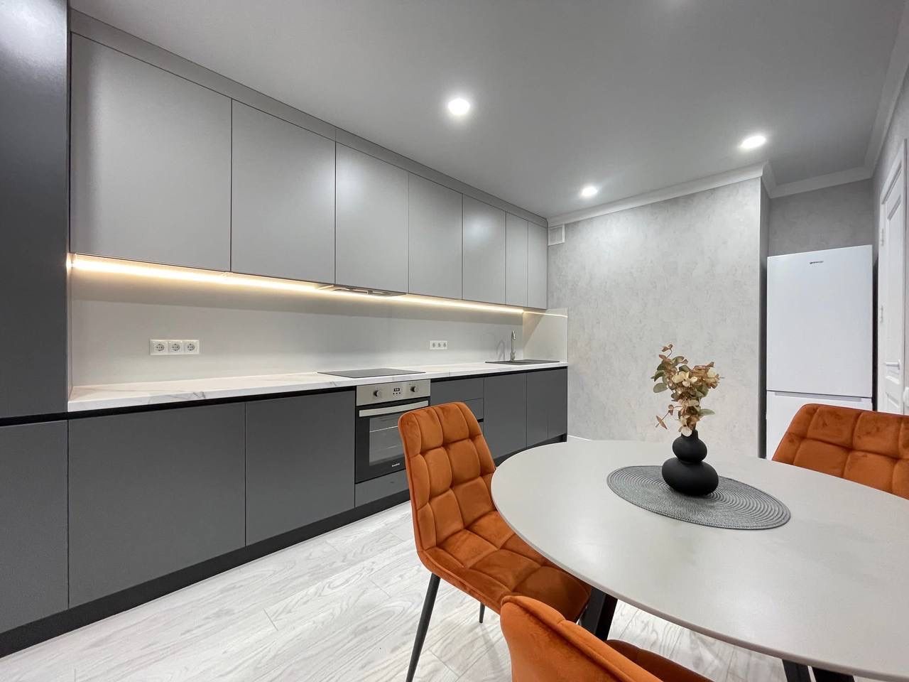 Vânzare apartament cu o odaie  cu zona de living, sectorul Ciocana
