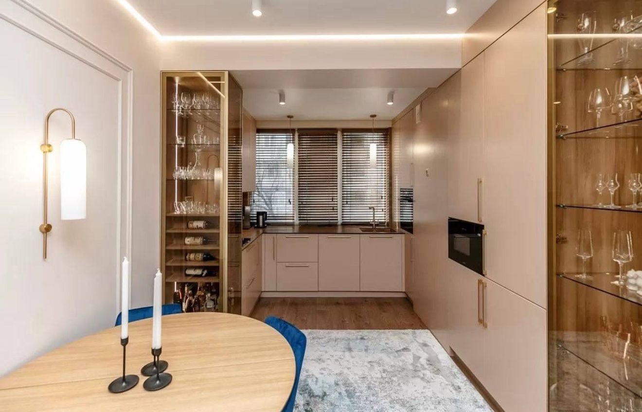 Apartament 3 camere plus Living ,  Euroreparație , SkyHouse Centru, str Lev Tolstoi.
