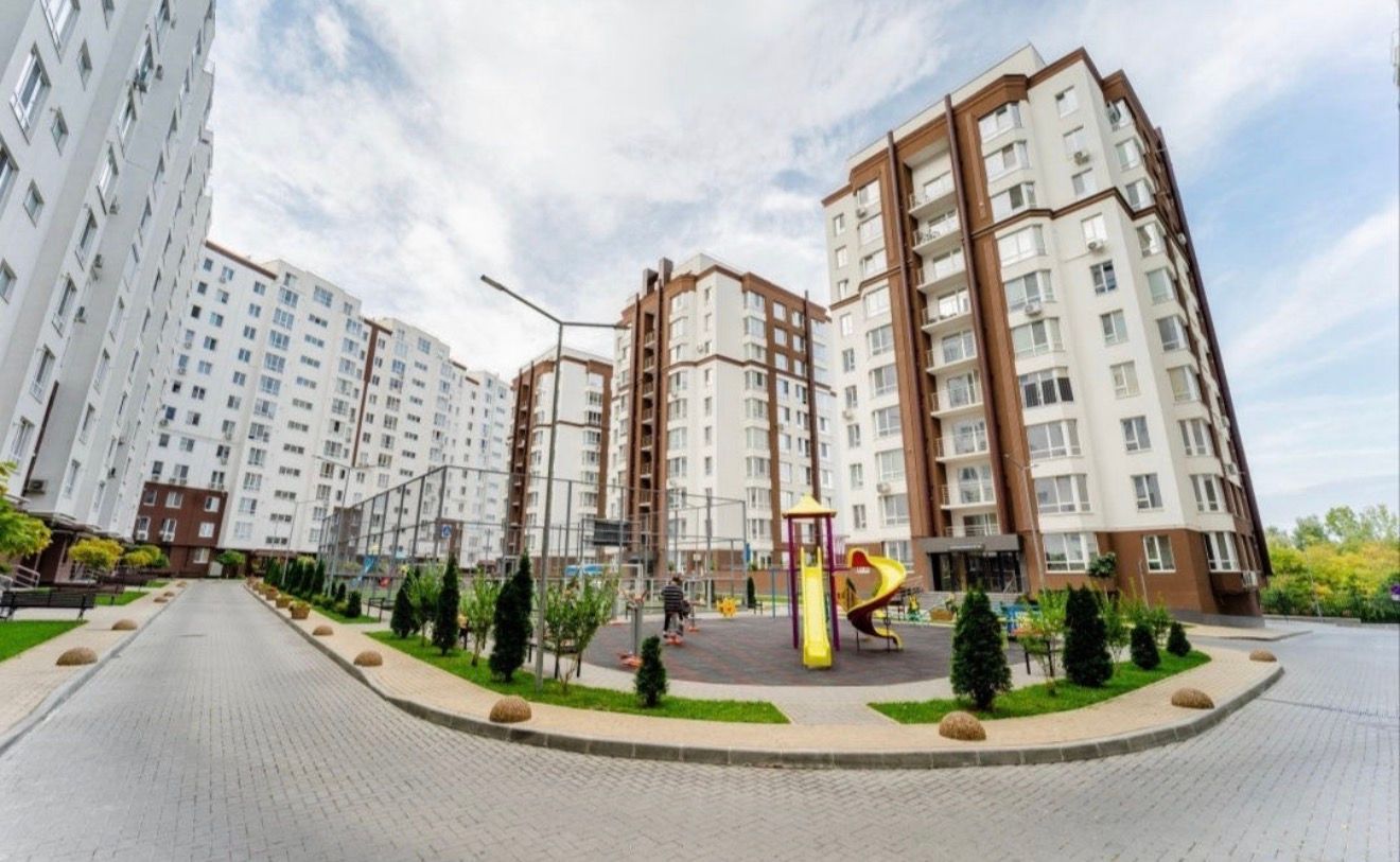 APARTAMENT SPAȚIOS ÎN BUIUCANI – 98 MP!