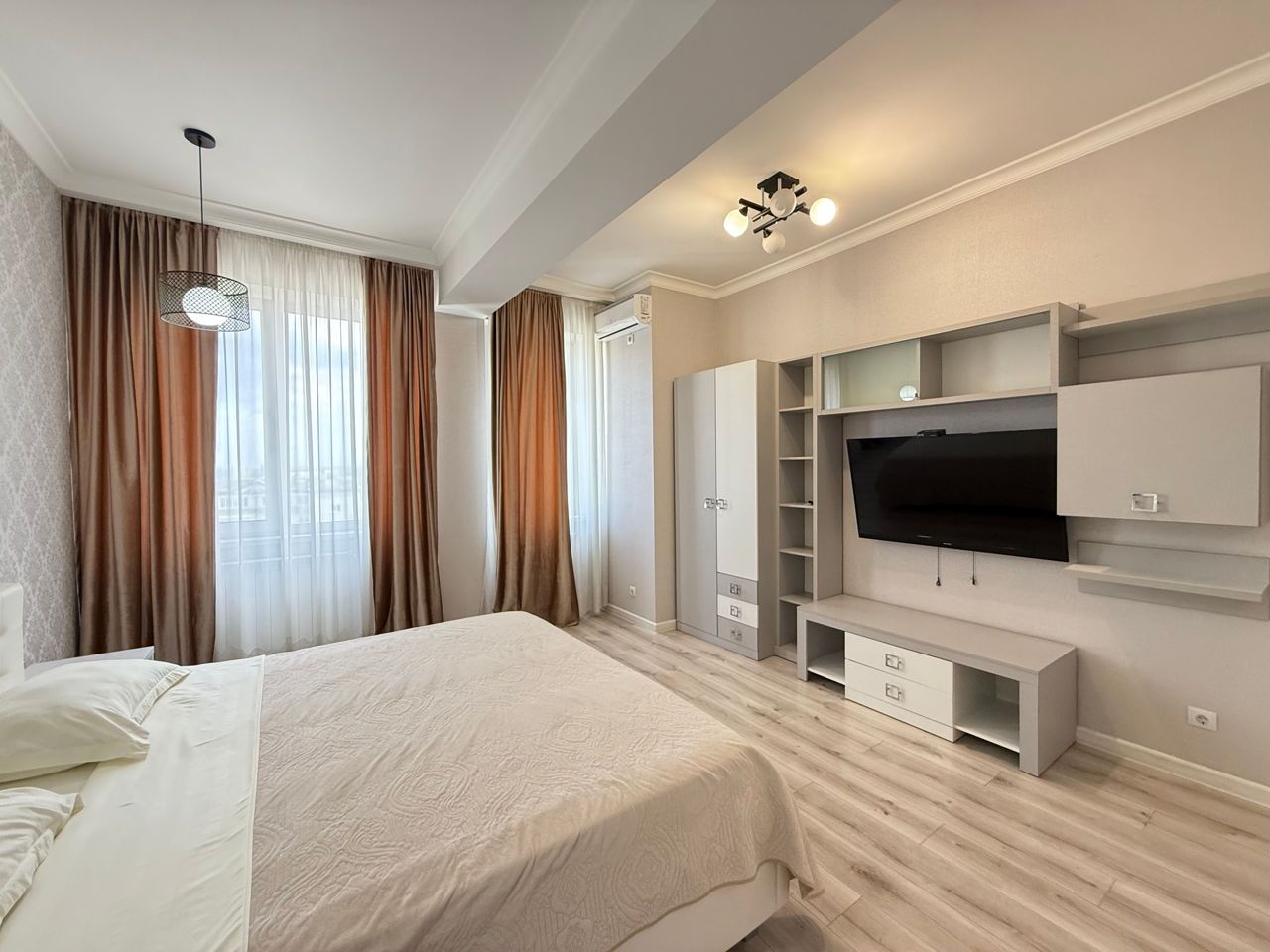 APARTAMENT PREMIUM ÎN CENTRU | EXFACTOR